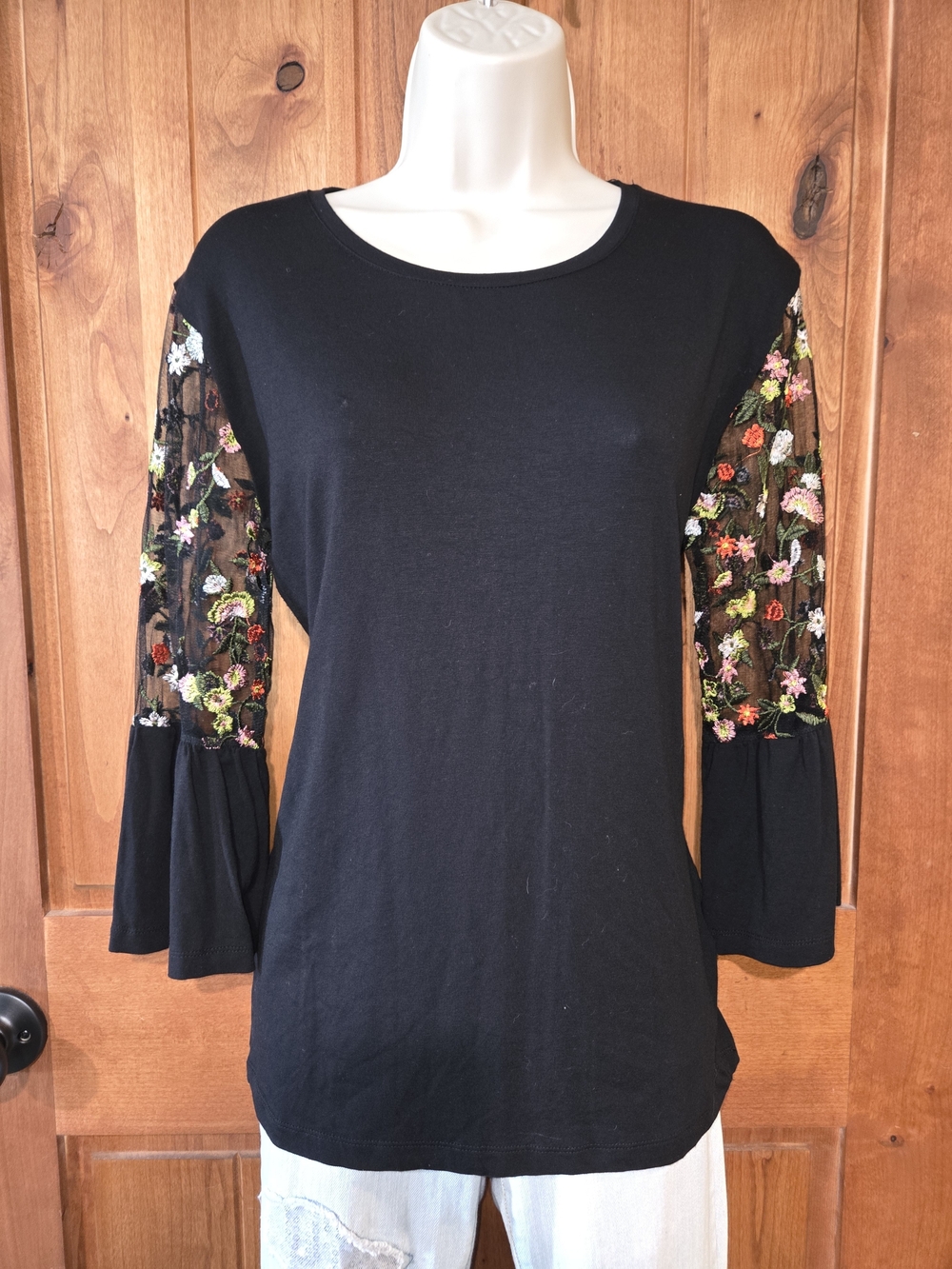 Black Floral Embroidered Mesh‎ Sleeve Women's Top